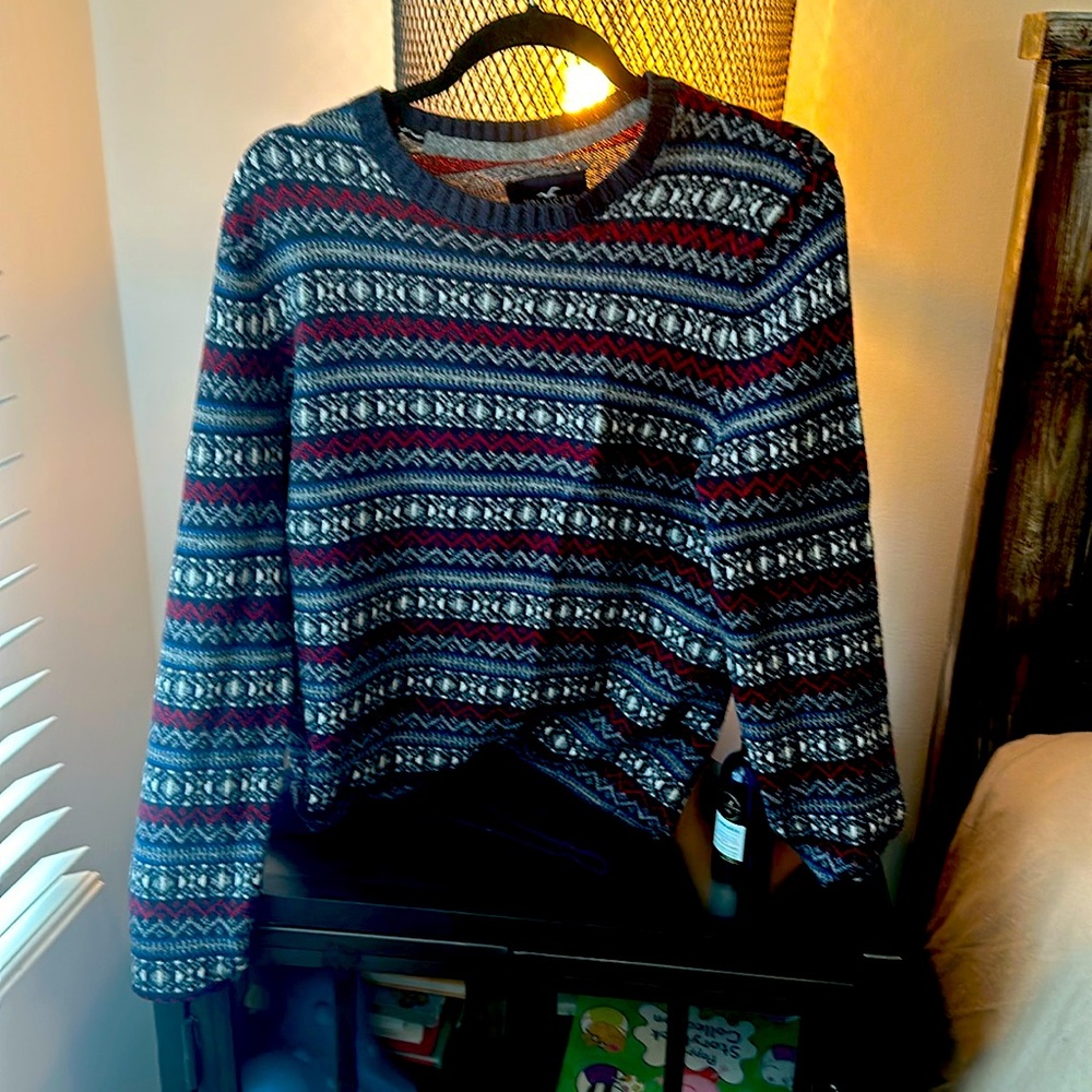 Hollister small